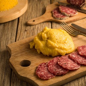 polenta integrale con salame